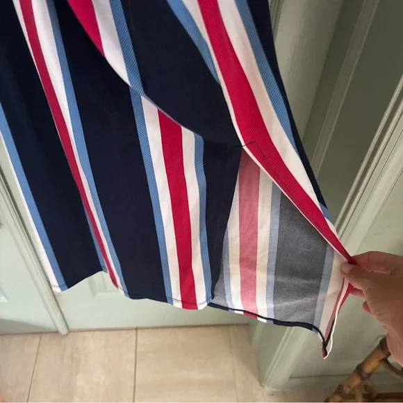 BCBGeneration Multicolor V-Neck Dress - Picture 6 of 8